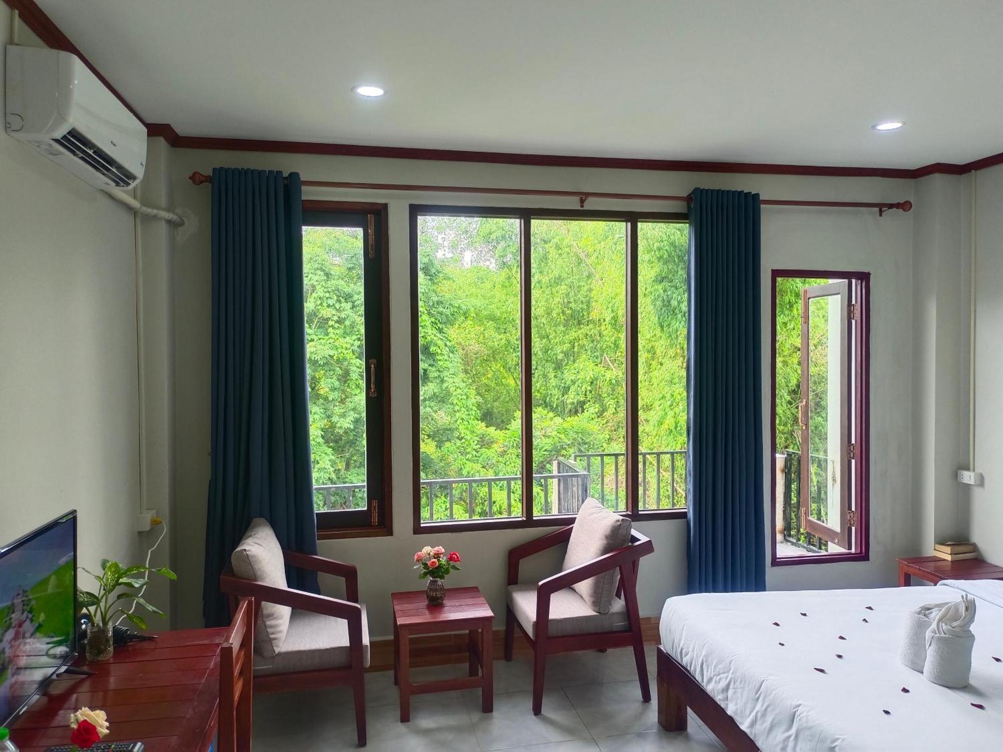 Dok Champa Resort Vang Vieng Esterno foto