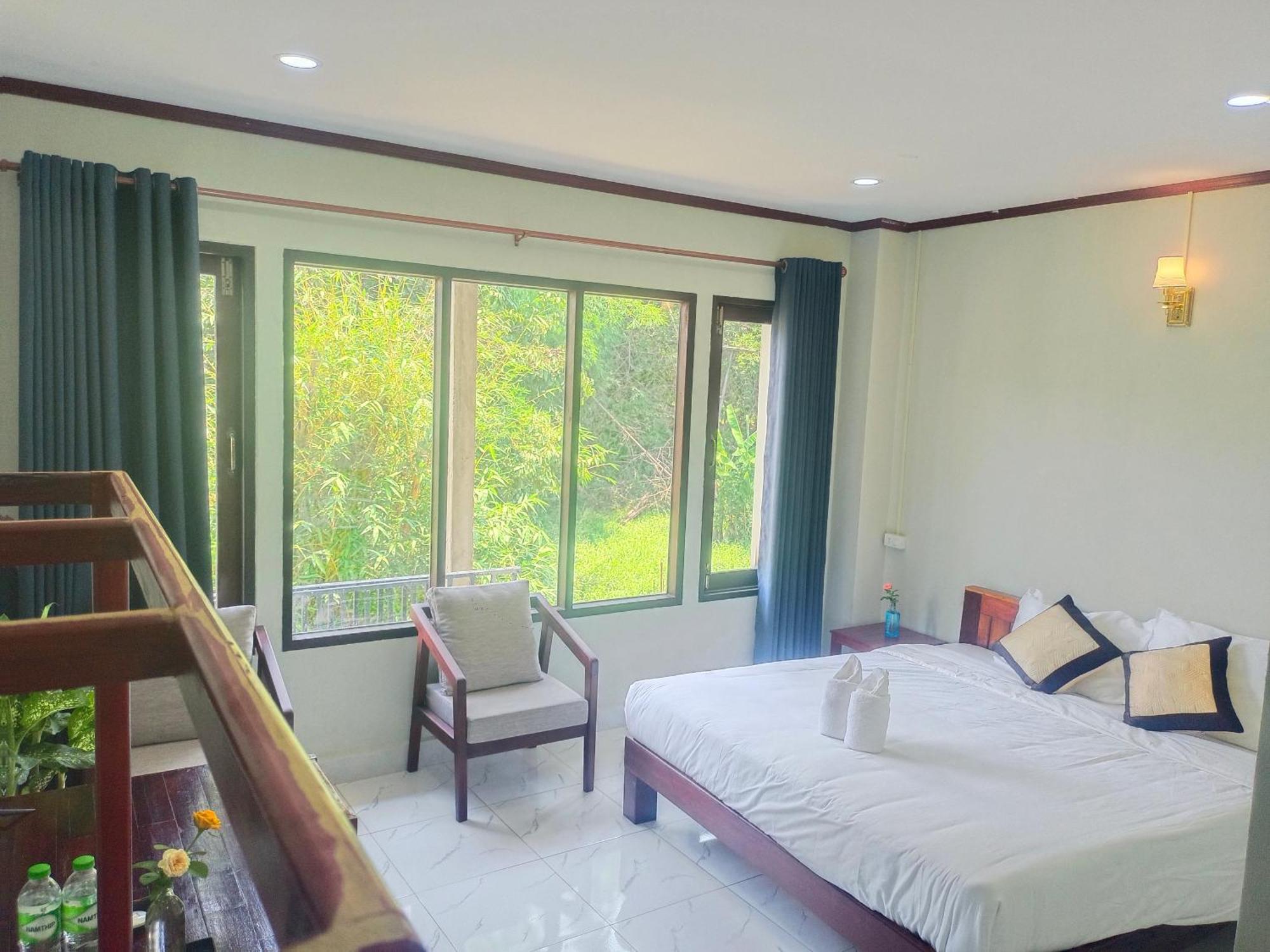 Dok Champa Resort Vang Vieng Esterno foto